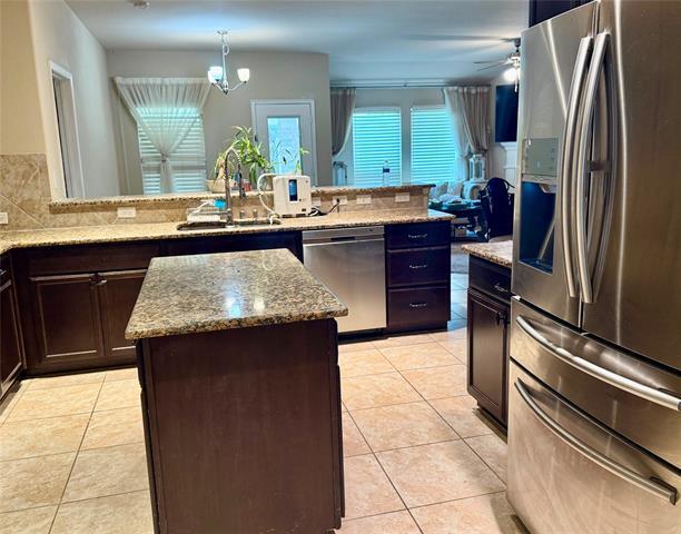 Foto del edificio - 112 Rustic Oak Ln