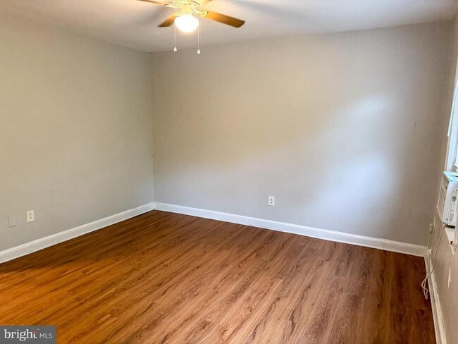 Building Photo - 102 O St SW