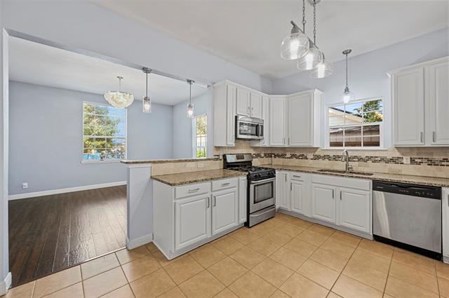 Foto del edificio - 420 E 9th St