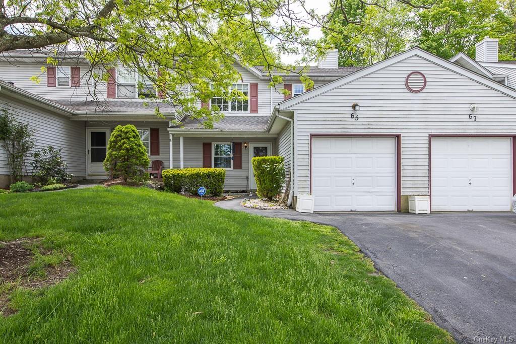 65 Lois Ln, Monroe, NY 10950 Townhome Rentals in Monroe NY