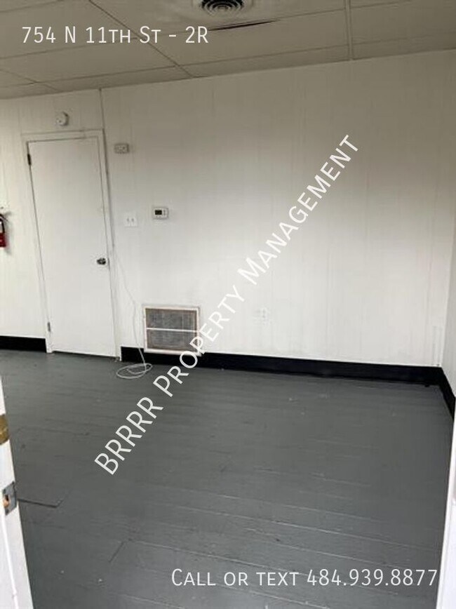Foto del edificio - 754 N 11th St