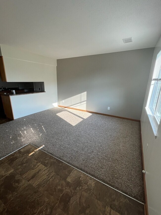 Foto del edificio - 7623 48th Ave