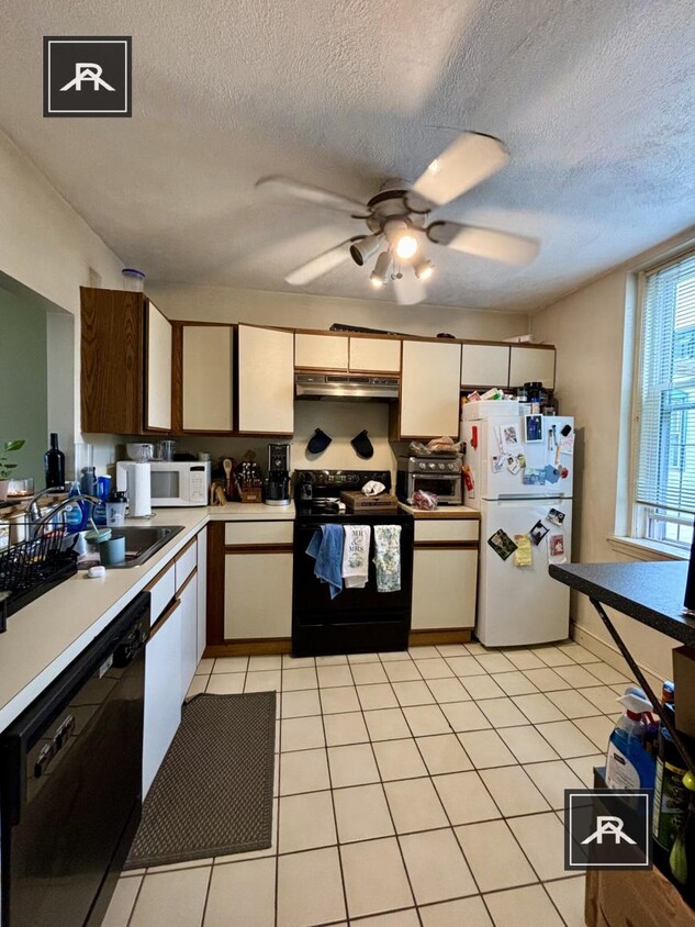 Primary Photo - 2 bedroom in Allston MA 02135