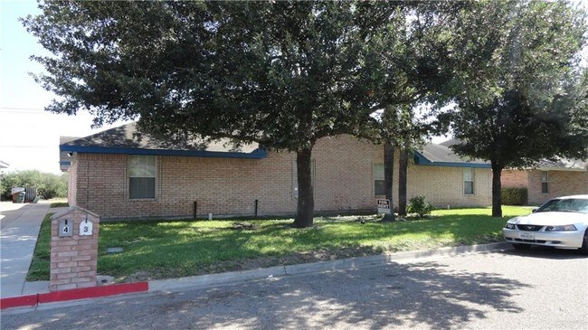 Building Photo - 2401 Kimberly Ln