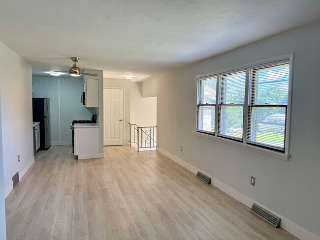 Building Photo - 8556-8558 Kirsch Road