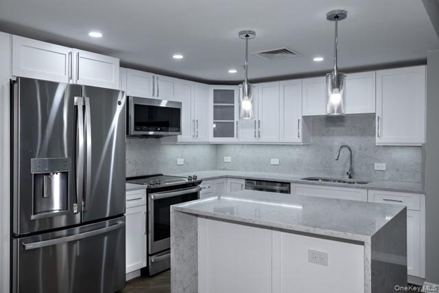 Foto del edificio - 100 Glen St