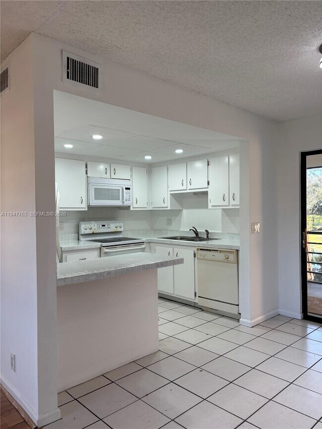 Foto del edificio - 4171 Oak Terrace Dr