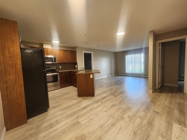 Building Photo - Westwood Terrace