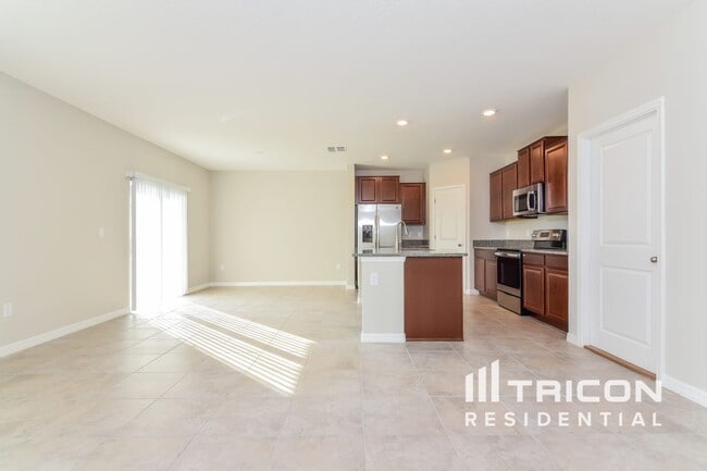 Foto del edificio - 10005 RoseMary Leaf Ln