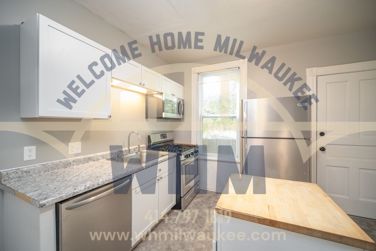 Primary Photo - AVAILABLE NOW! Welcome Home to this Beauti...