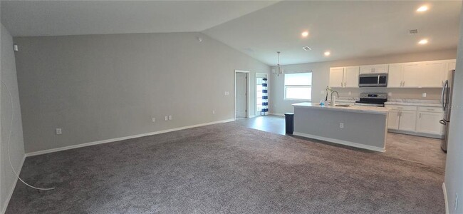 Foto del edificio - 6738 Hanworth Ln