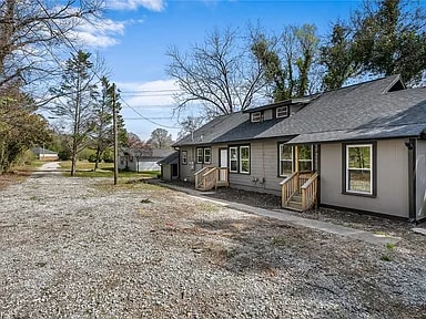 Building Photo - 606 Hwy 29 Byp N