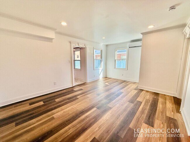 Foto del edificio - 513 N Street NW-