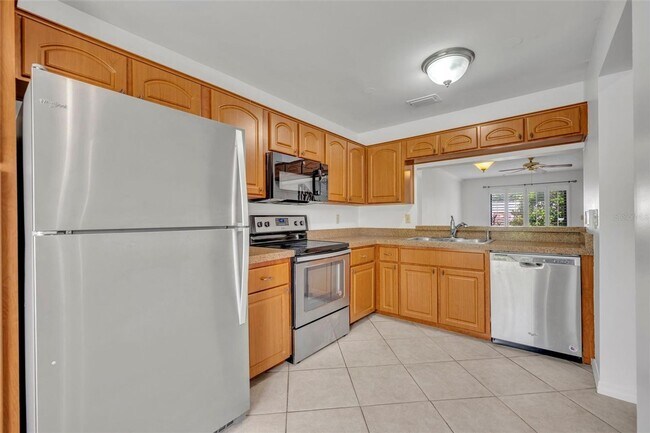 Foto del edificio - Great Winter Park Townhome