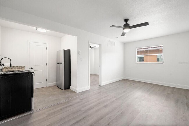 Foto del edificio - 919 16th Ave N