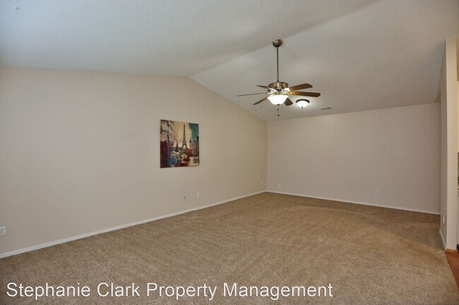 Foto del edificio - 4 br, 2 bath House - 1321 Petrell Drive