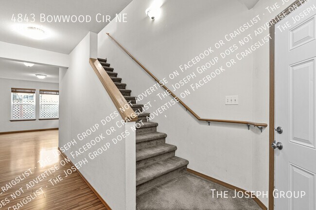 Foto del edificio - 4843 Bowwood Cir NE