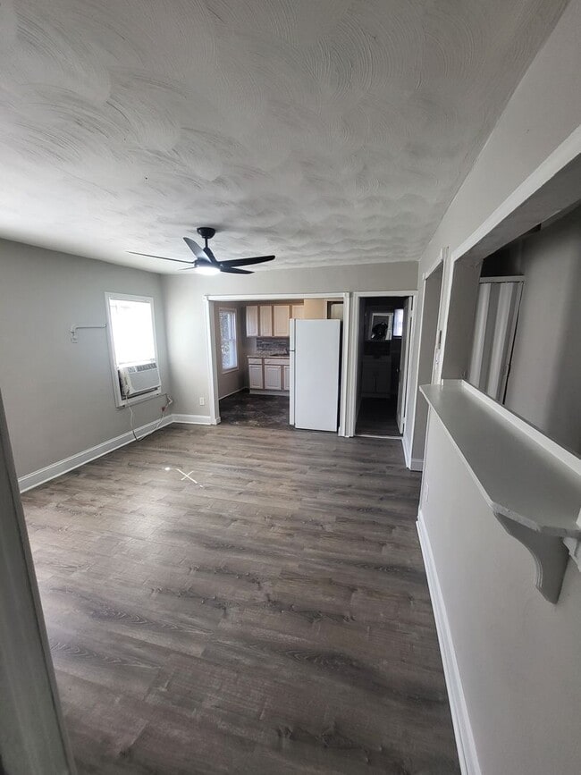 Building Photo - Hayes905