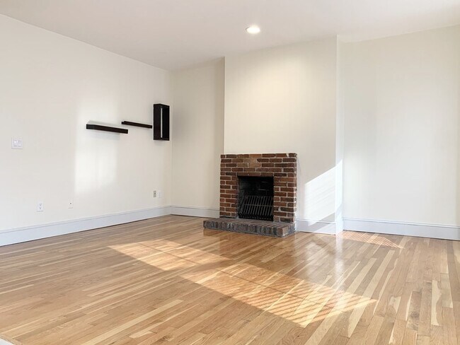 Foto del edificio - 514 Massachusetts Ave