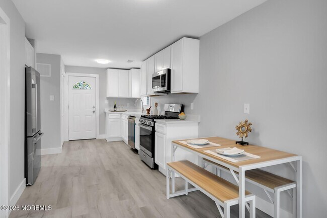 Foto del edificio - 33 Grove Pl