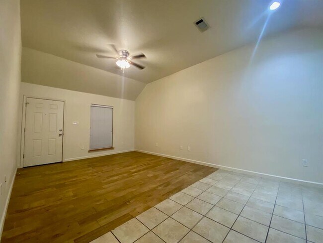 Foto del edificio - 2124 Allie Payne Rd