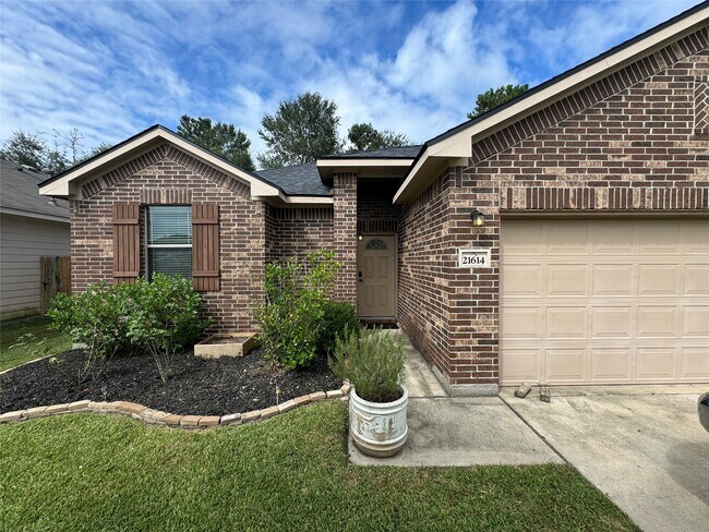 Foto del edificio - 21614 Alexandria Forest Ct