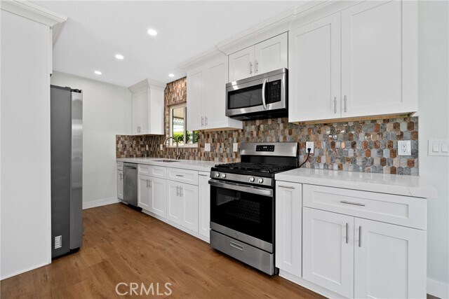 Foto del edificio - 266 N Bitterbush St