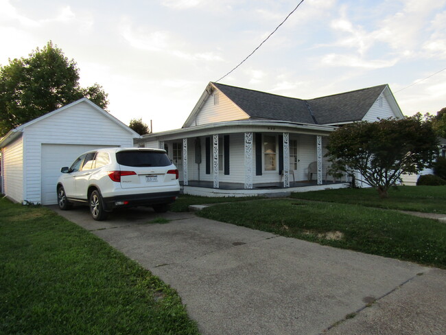 Building Photo - 609 Maryland Ave