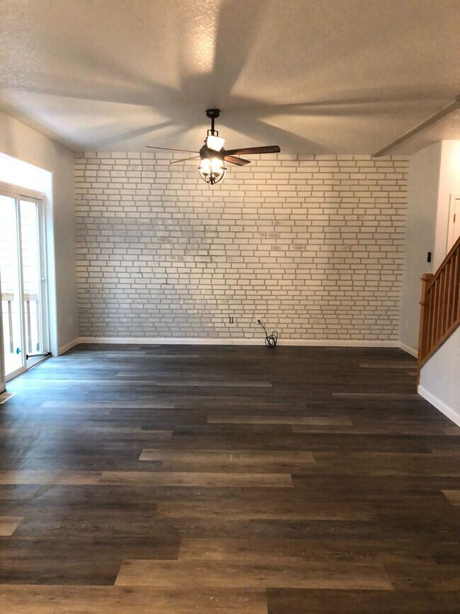 Foto del edificio - Wonderful 3B/2.5Ba Home that Backs to Peac...