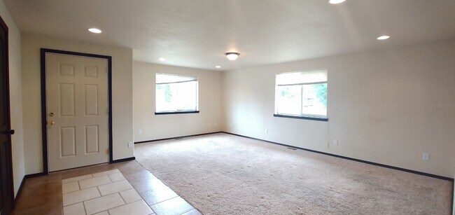 Foto del edificio - Aberdeen 3 bedroom, 1 bath home