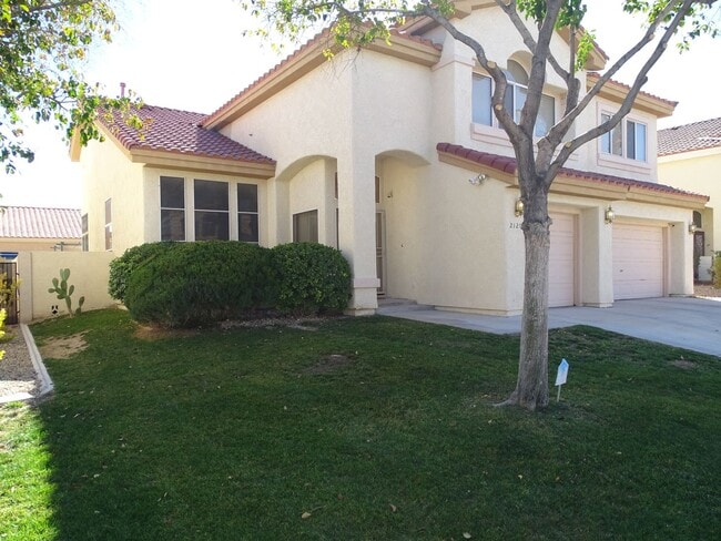 Foto del edificio - 5 BED Summerlin home w/ 1ST FLOOR BED AND 3/4 BATH