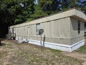 Building Photo - 4502 E Old Marion Hwy