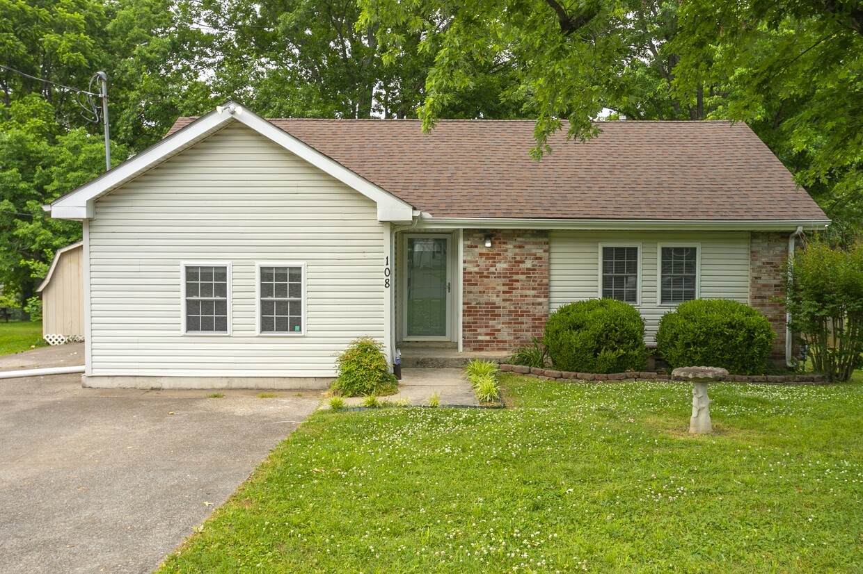 Primary Photo - 108 Aloha Ct