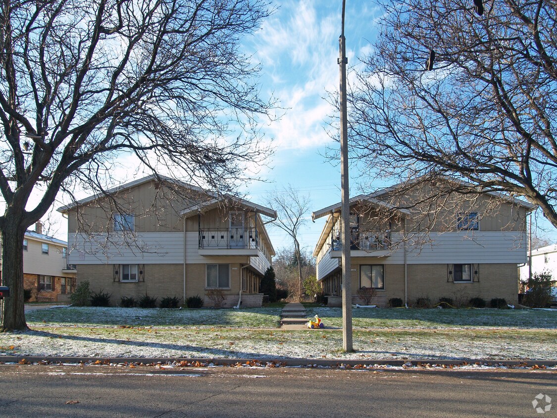 Primary Photo - 12135 Dearbourn Ave