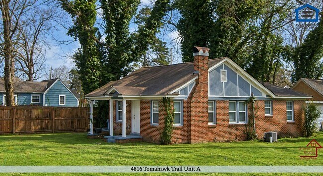 Foto del edificio - 4816 Tomahawk Trail