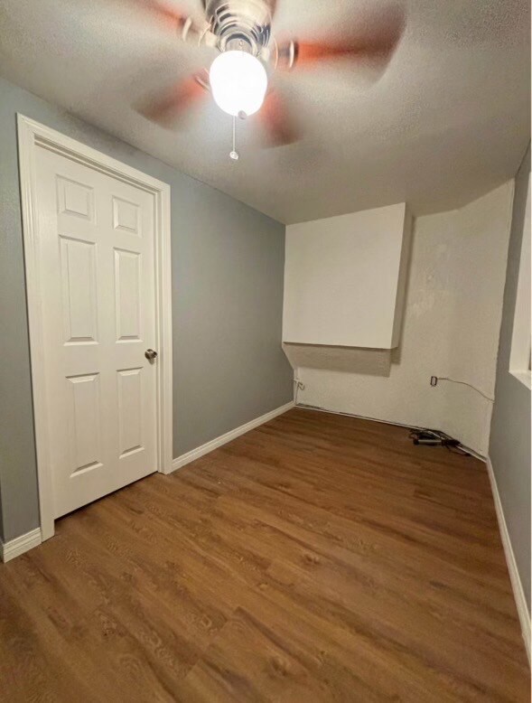 Foto principal - 25671 Elder Ave