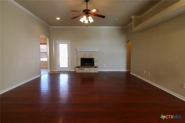 Foto del edificio - 4205 Kyara Dr