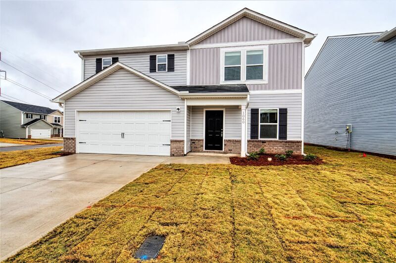 1060 N Dobson Rd, Greer, SC 29651 House Rental in Greer, SC