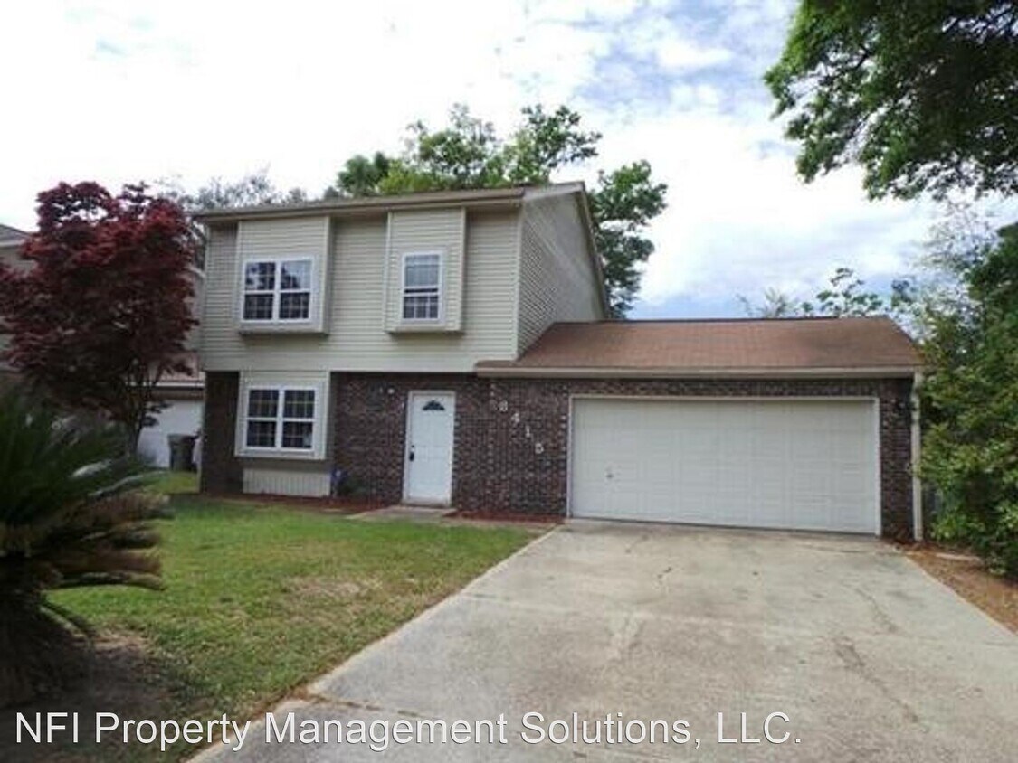 Foto principal - 8415 Williamsburg Cir