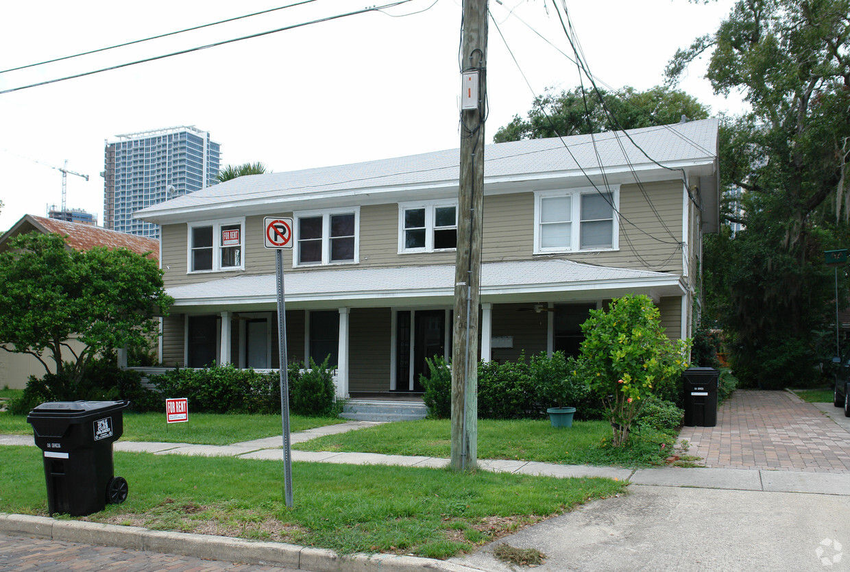 Building Photo - 410 Broadway Ave