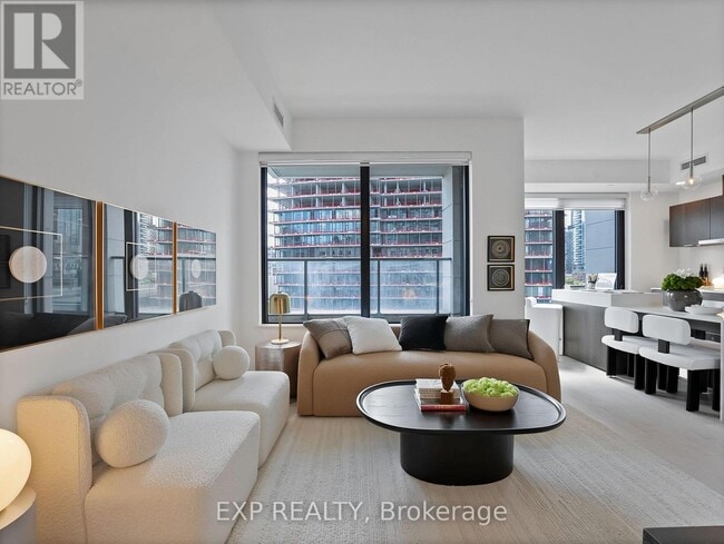 Building Photo - 12 Bonnycastle St