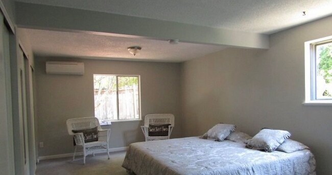 Foto del edificio - 8812 SE Rural St