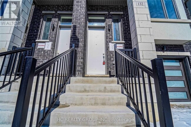 Photo du bâtiment - 132 Rattenbury Rd