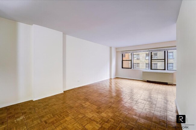 Foto del edificio - 520 E 81st St
