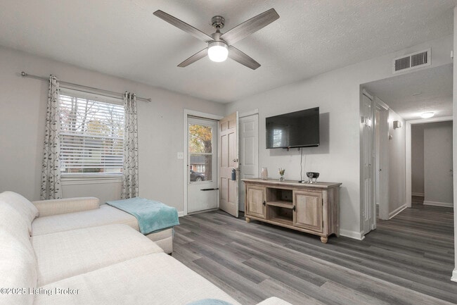 Foto del edificio - 11502 Rock Bass Ct