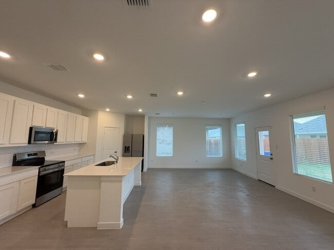 Building Photo - 537 Ml Trce Wy