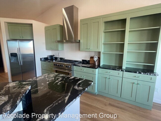 Foto del edificio - 3 br, 3 bath House - 2660 Tozer Road