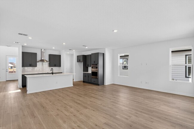 Building Photo - 2967 Embark Trl