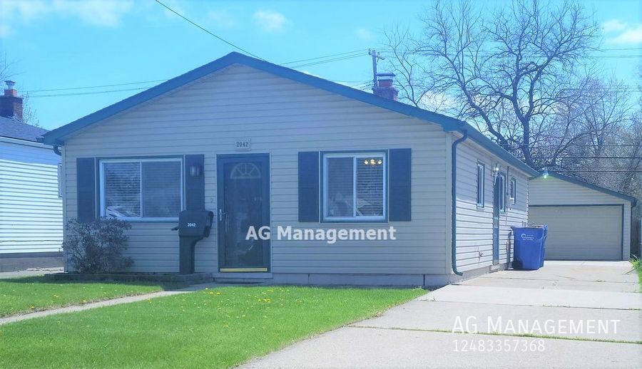 2042 Capitol Ave Sharp 3Bed/1Bath Warren... House for Rent in