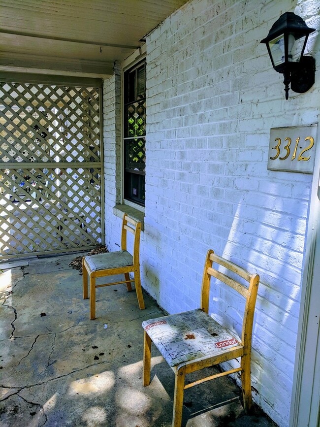 Building Photo - 3312 Ellwood Ave